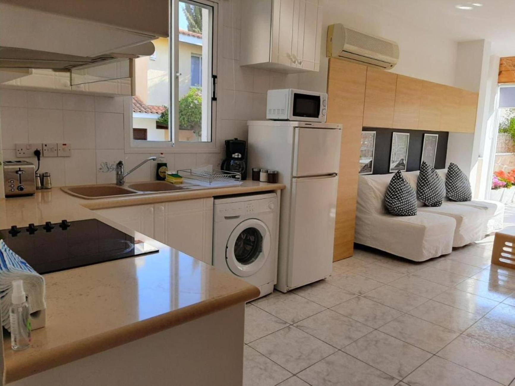 Danaos Sea Breez Apartment Paphos Buitenkant foto